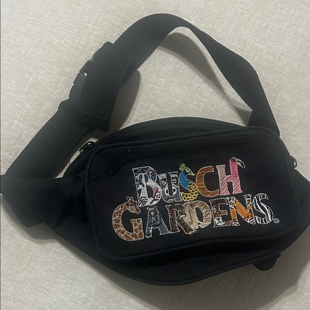 Black Busch Gardens Fanny Pack Vintage